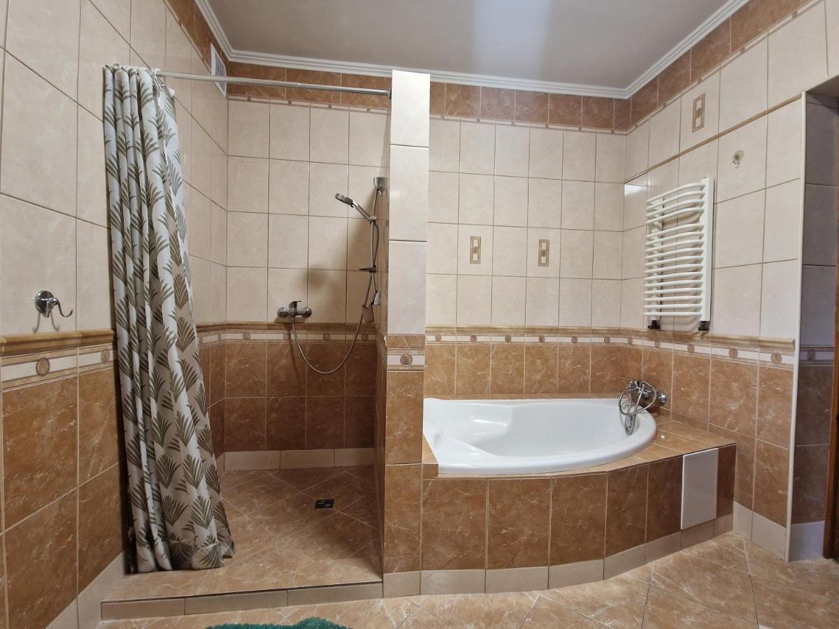 Ferienwohnung Cichy Zakatek Kłodzko Exterior foto